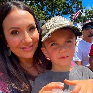 Meet your Posher, Jasmine